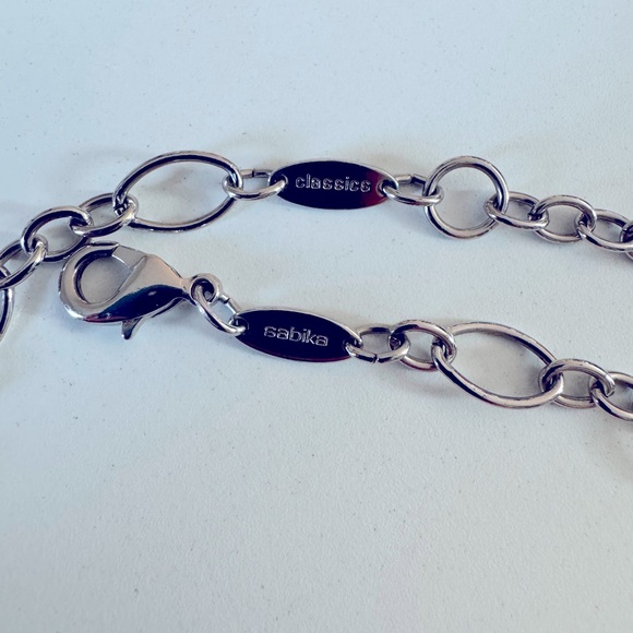 Genuine Sabika Classics Necklace - Picture 2 of 2